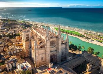 Stadtleben und Strandurlaub in Palma Stadtleben und Strandurlaub in Palma